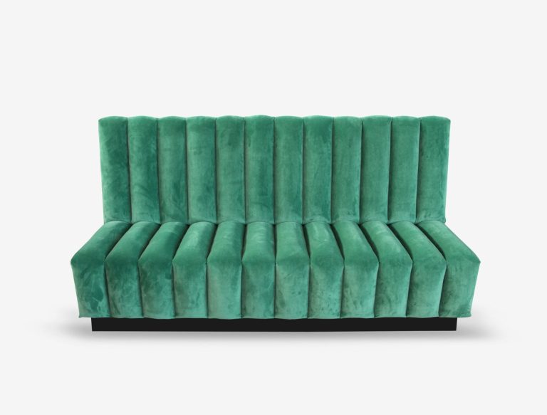 divano-per-bar-e-ristoranti-alberghi-e-hotel-in-velluto-verde-e-metallo-lagos4