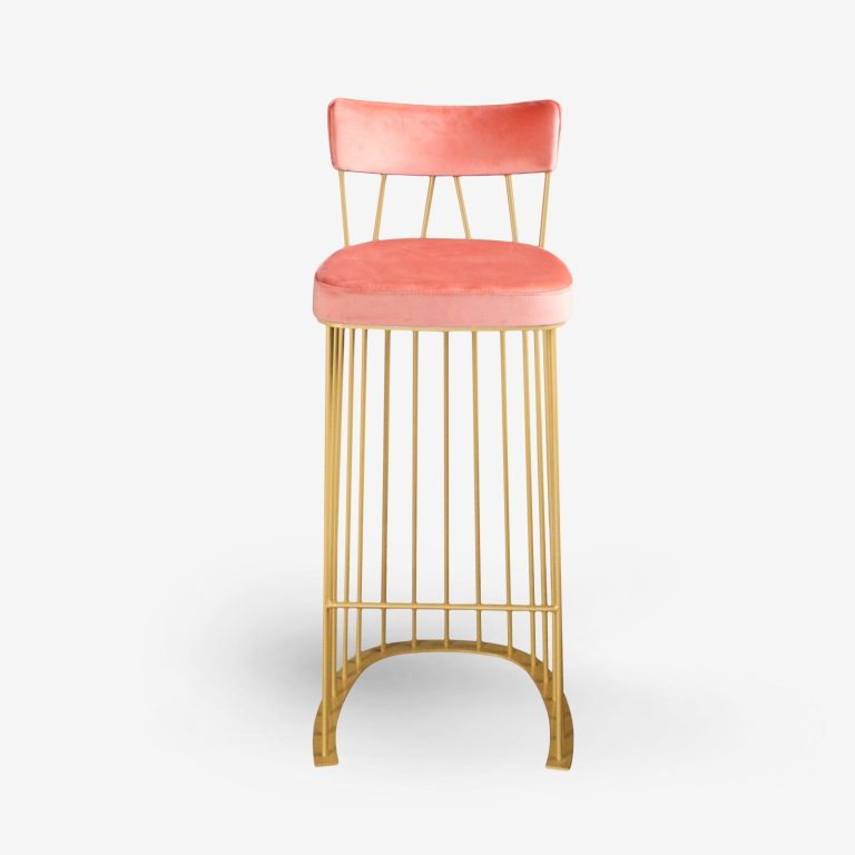 sgabelli in velluto rosa per ristoranti, bar, hotel ideali per arredamento contract