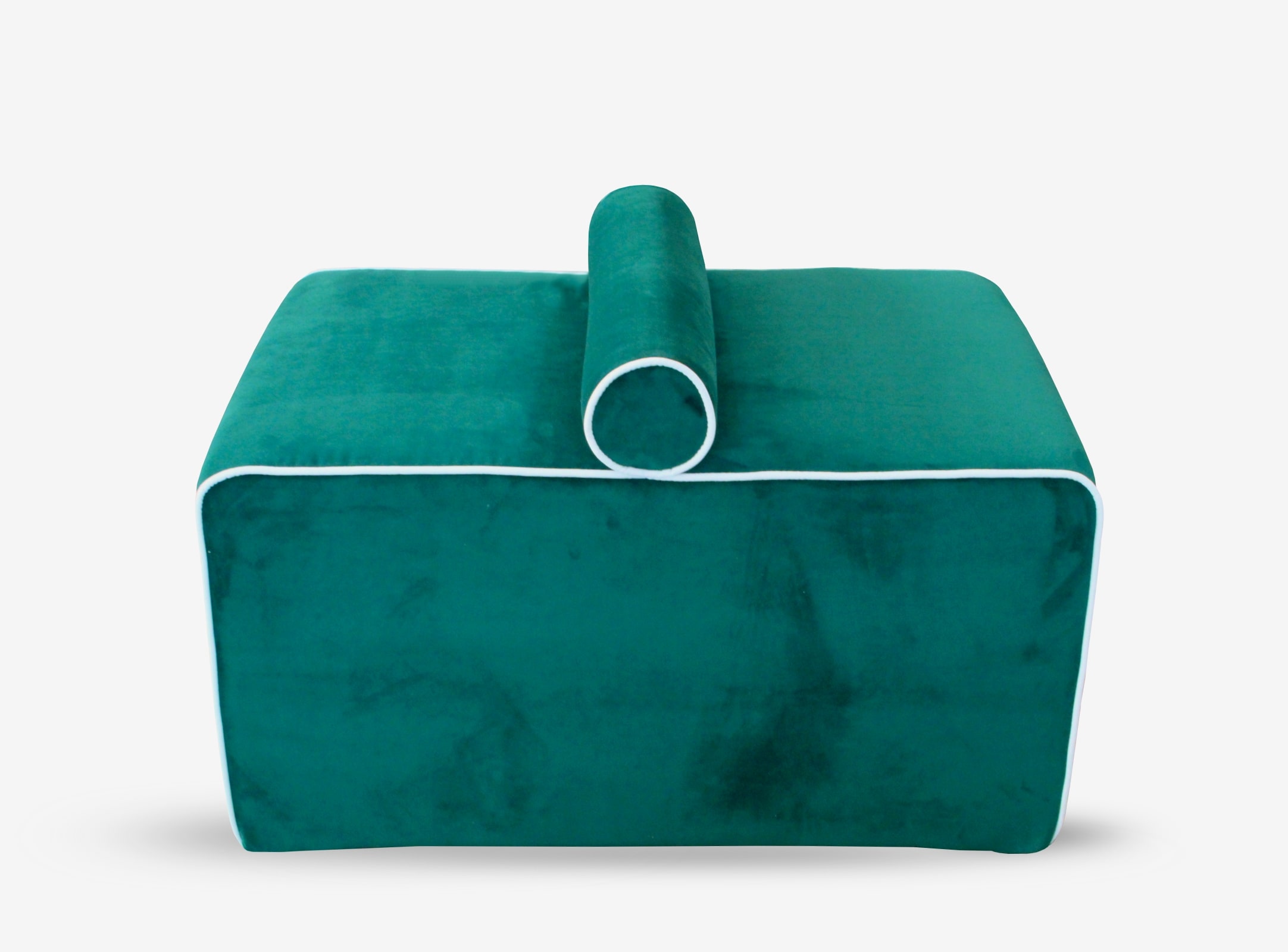 pouf-in-velluto-verde-petrolio-per-arredi-contract-ristoranti-bar-e-hotel