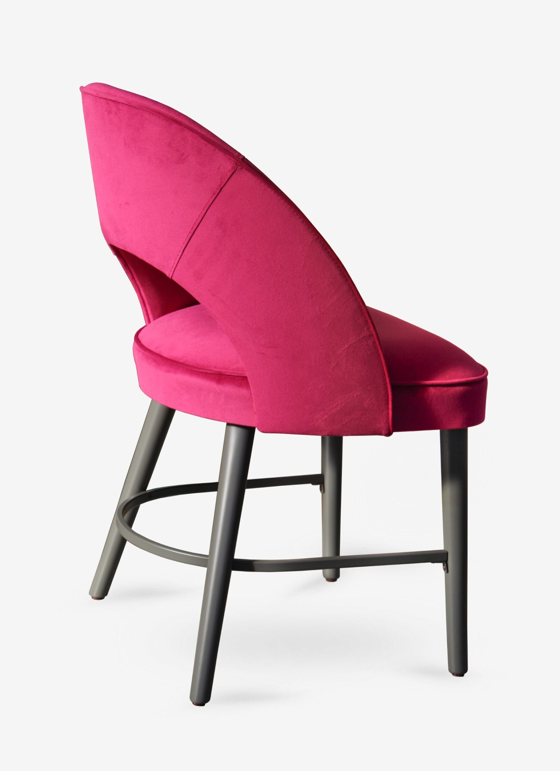 sedia per ristoranti hotel bar in velluto fuxia per arredamento contract
